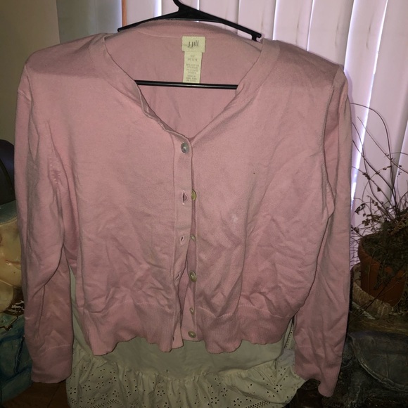 Clothes - Picture 4 of 8